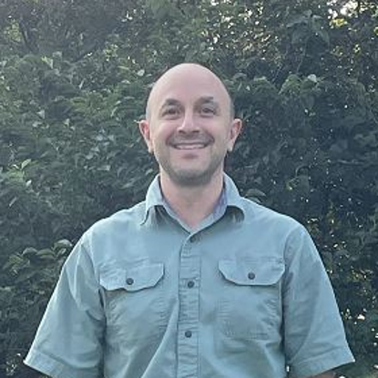 portrait of dan grossman