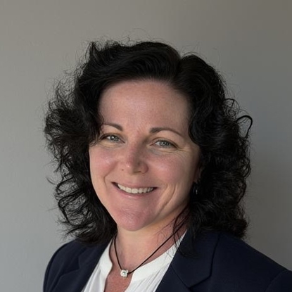 Stephanie Young Headshot