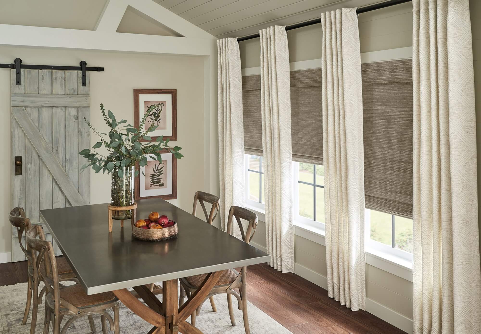 Farmhouse interior design brings out an emphasis on rustic motifs, natural materials, and casual comfort. The farmhouse interior design style brings out an emphasis on rustic motifs, natural materials, and casual comfort.