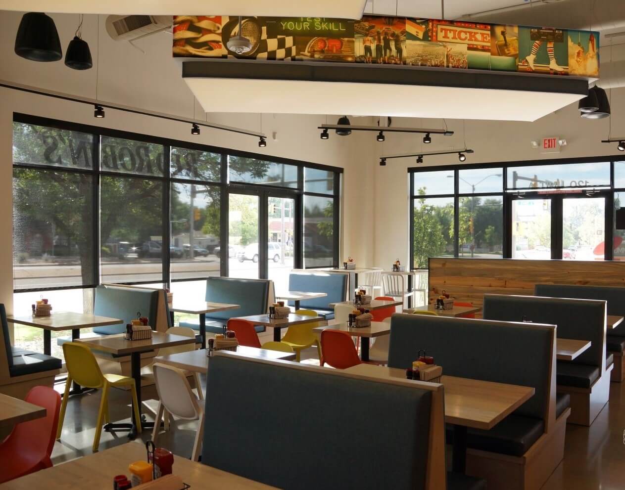 Commercial window Treatments for restaurants should fit the style and personality of the establishment. Commercial window Treatments for restaurants should fit the style and personality of the establishment.