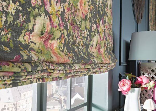 Keeping an organic and natural theme in mind, opt for patterns that favor curved lines and asymmetry over more structured geometric prints such as florals, chinoiserie, damask, paisley, and toile. Keeping an organic and natural theme in mind, opt for patterns that favor curved lines and asymmetry over more structured geometric prints such as florals, chinoiserie, damask, paisley, and toile.